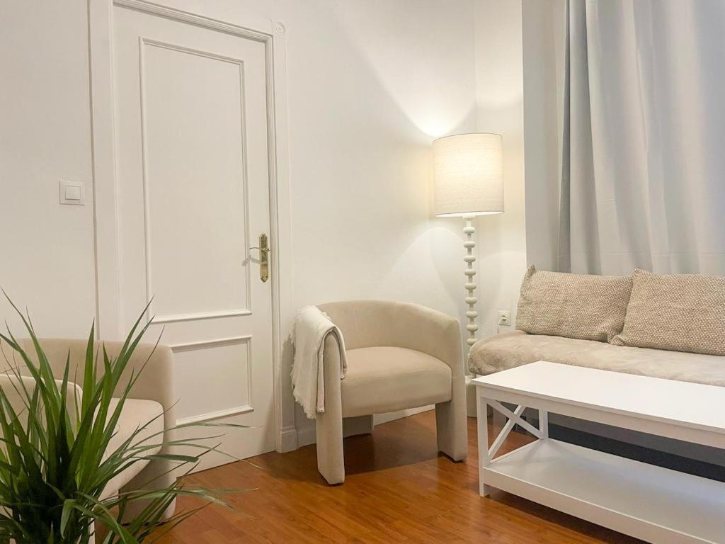 Apartamentos Malaga Centro Екстер'єр фото